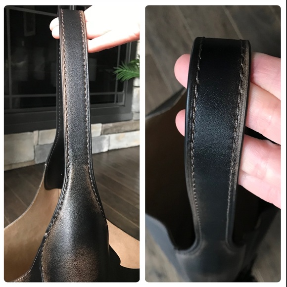 Coach Brooklyn Shoulder Bag 39 In Loved Leather With Bag Charm - Picture 7 of 16